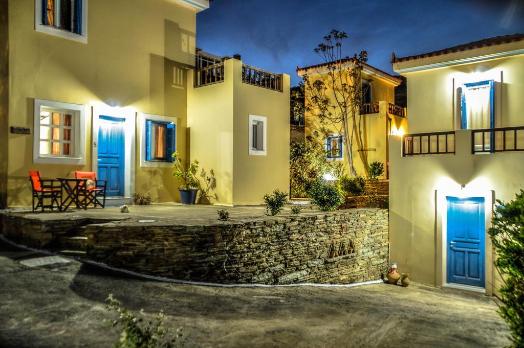 Mainades Maisonettes & Studios Menites ภายนอก รูปภาพ